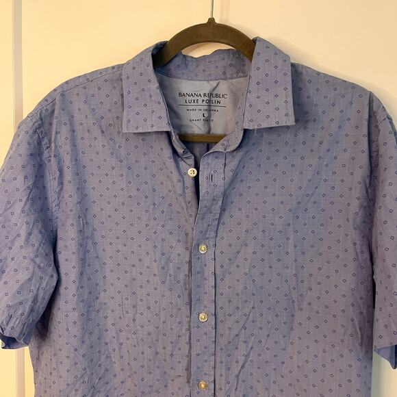 Banana Republic Luxe Poplin Short Sleeve Grant Slim Fit Button Down Shirt Large - Picture 3 of 8